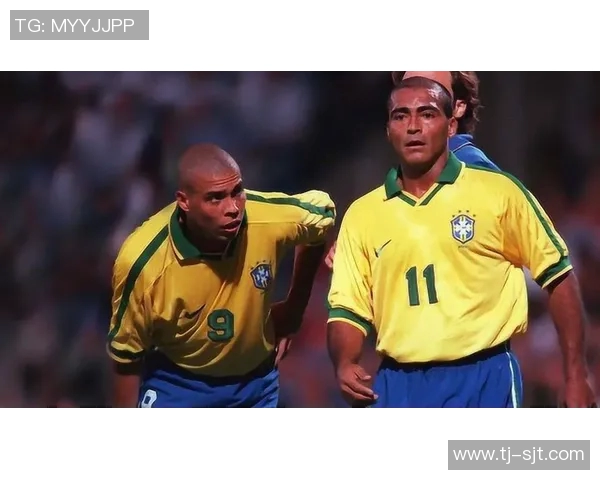 聚焦RW足球球星成长历程与赛场荣耀全景解读